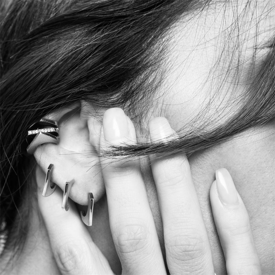 'Congiunzioni' cuff earring with diamonds CONGIUNZIONI | OR3 MONOAG AU9R CT 0,08